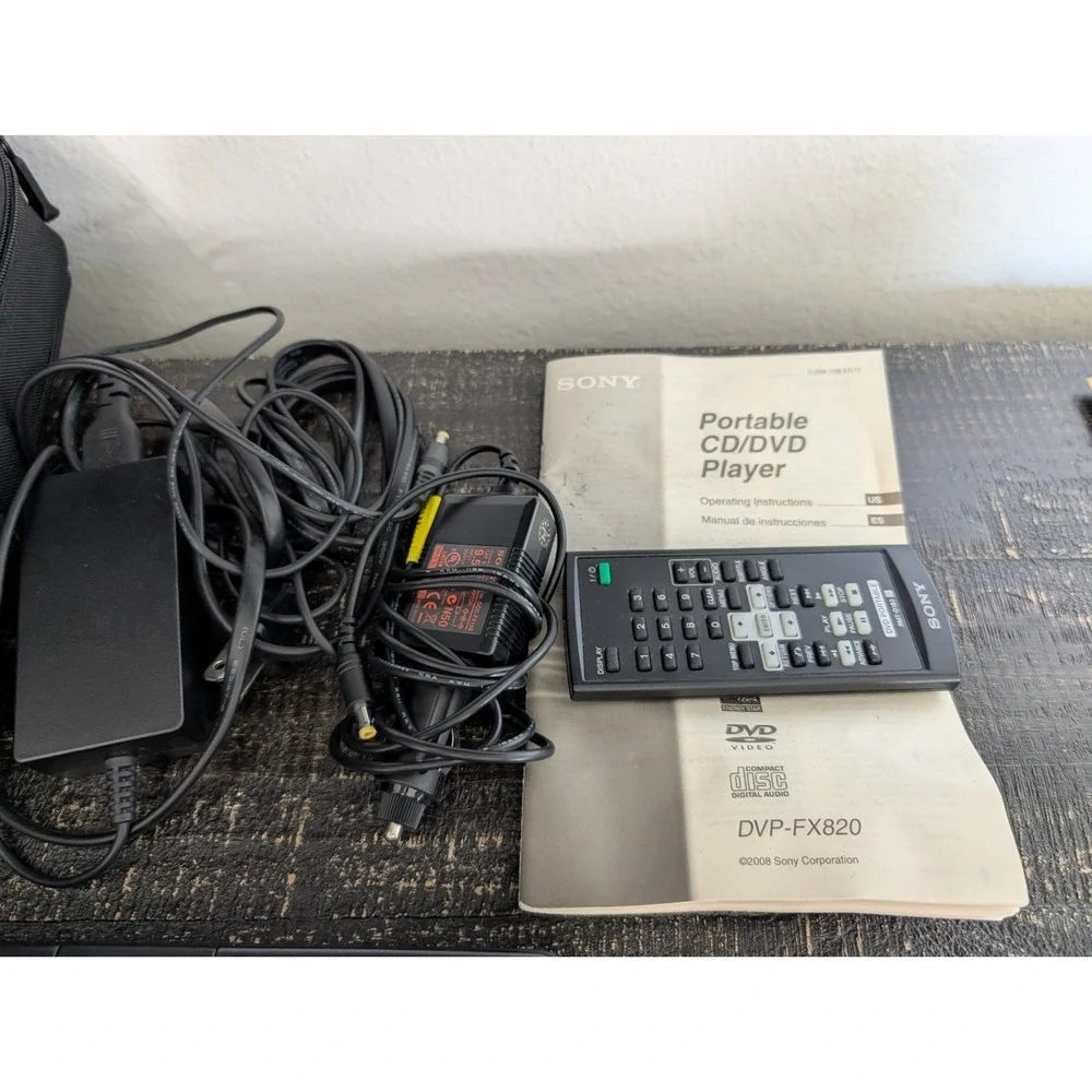 Sony Portable CD/DVD Player DVP-FX820 8